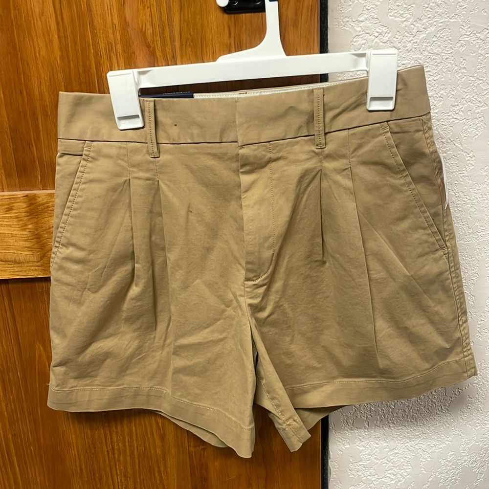 Khaki shorts